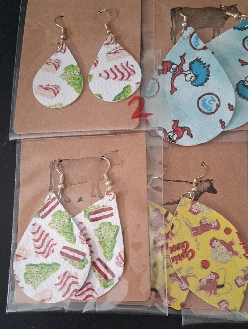 8 Pairs Christmas Tree & Red Pattern Lightweight Teardrop Earrings.